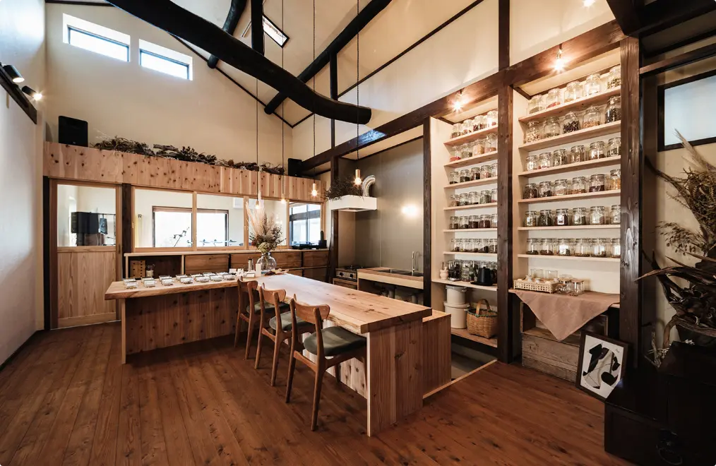 かわかみ茶葉店 内装1